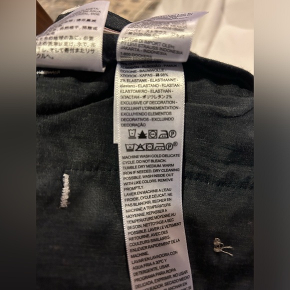 Dockers Classic Fit Signature Khaki Pants - Picture 9 of 11